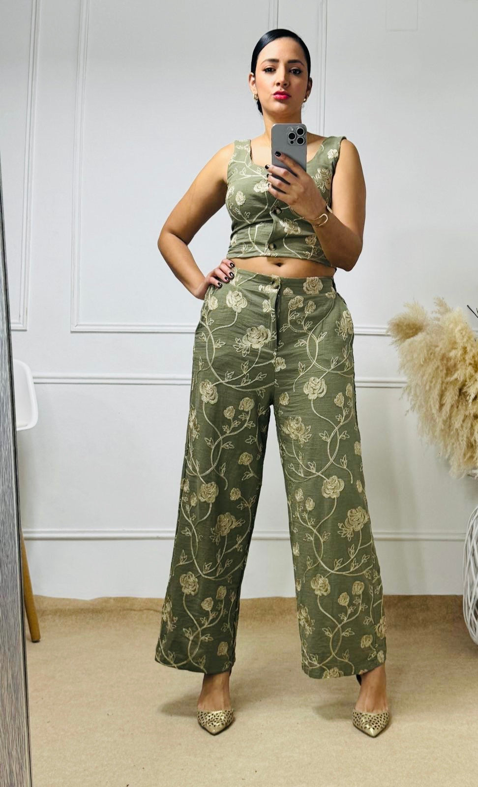 Conjunto REINA SALVAJE